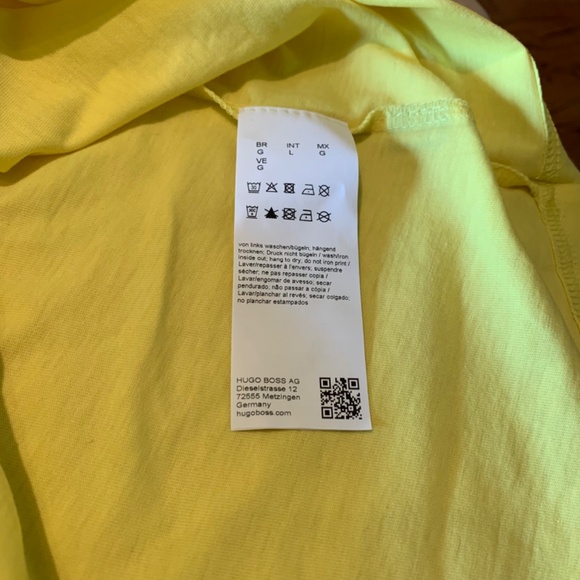 🔥SALE 40%OFF🔥NWT BOSS T-Shirt Size L Bright Yellow - Picture 3 of 6